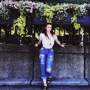 Meet your Posher, Sam